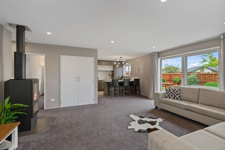 Photo of property in 10 Koareare Avenue, Halswell, Christchurch, 8025