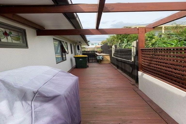 Photo of property in 117 Seaview Road, Paraparaumu Beach, Paraparaumu, 5032