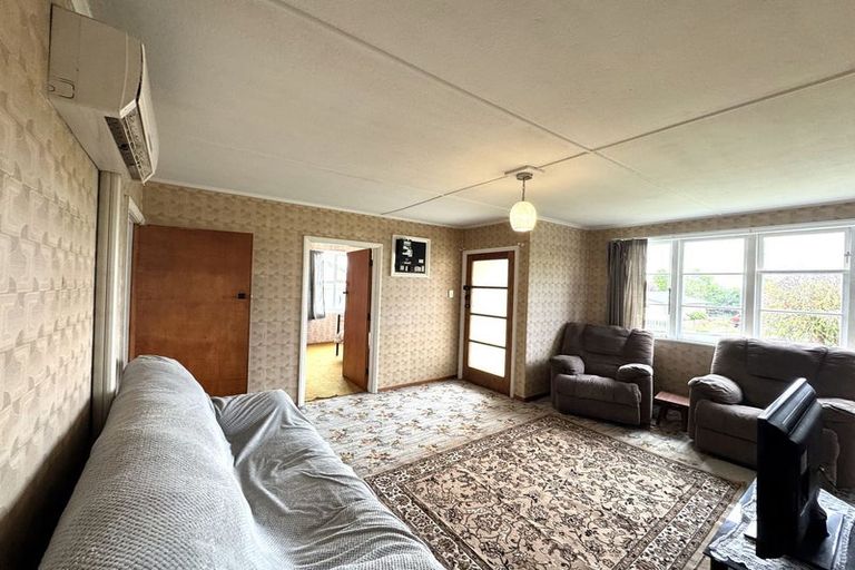 Photo of property in 14 Market Street, Kaitangata, 9210