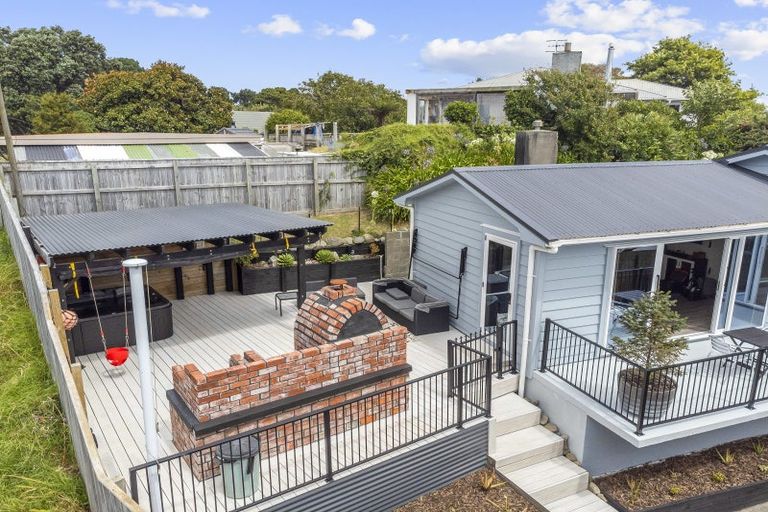 Photo of property in 236 Matai Road, Raumati Beach, Paraparaumu, 5032