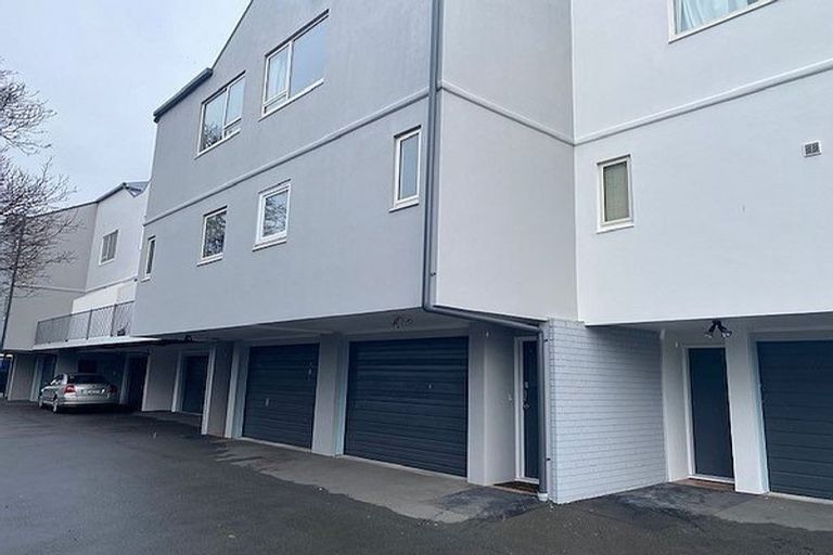 Photo of property in 5/306 Hereford Street, Christchurch Central, Christchurch, 8011