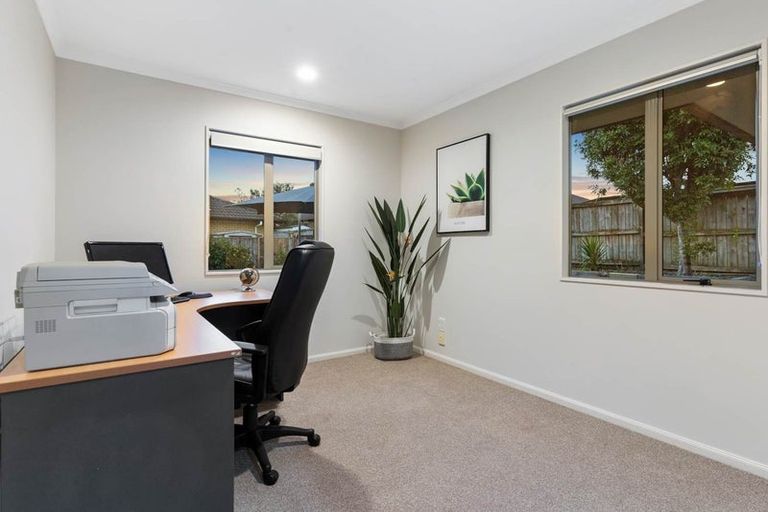Photo of property in 14 Duntrune Road, Flat Bush, Auckland, 2016
