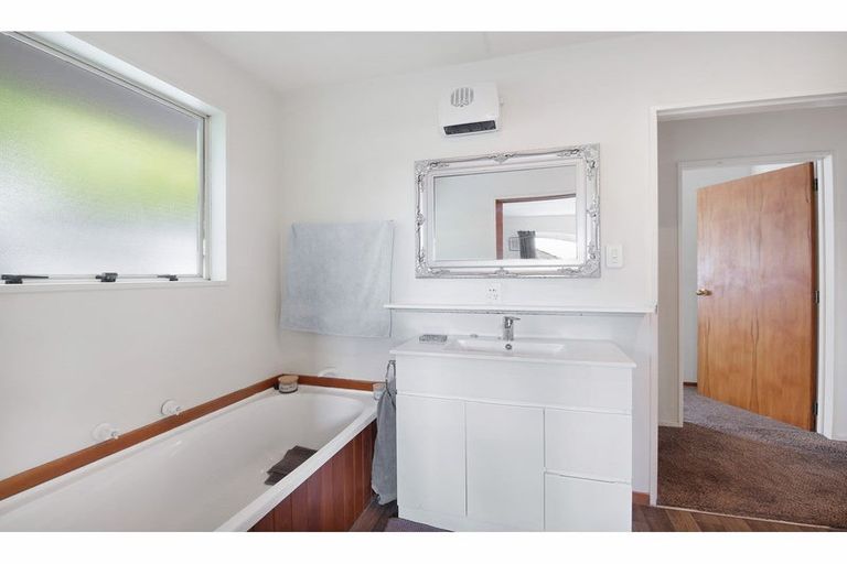 Photo of property in 31a Branston Street, Hornby, Christchurch, 8042