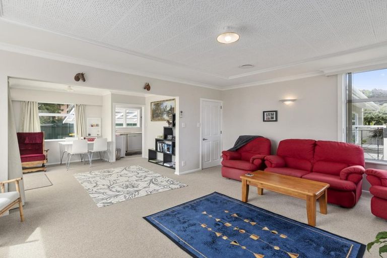 Photo of property in 2 Glen Street, Levin, 5510
