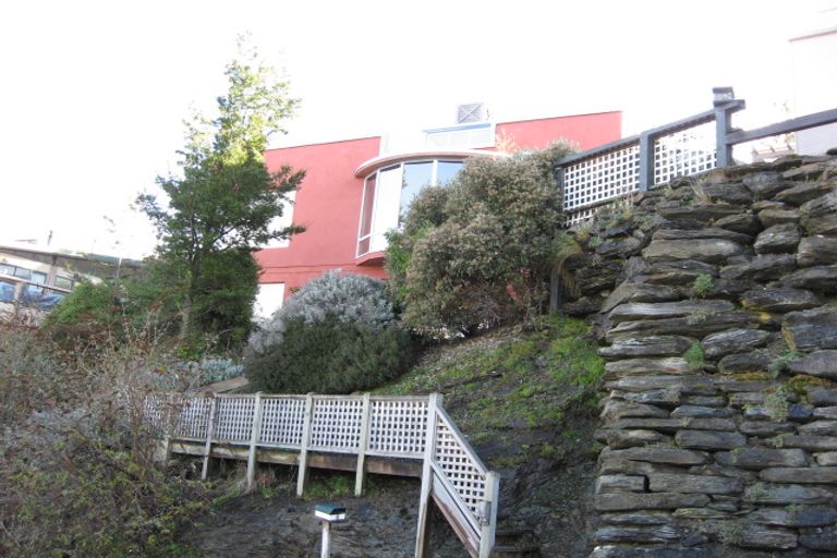 Photo of property in 6 Bolton Lane, Queenstown, 9300