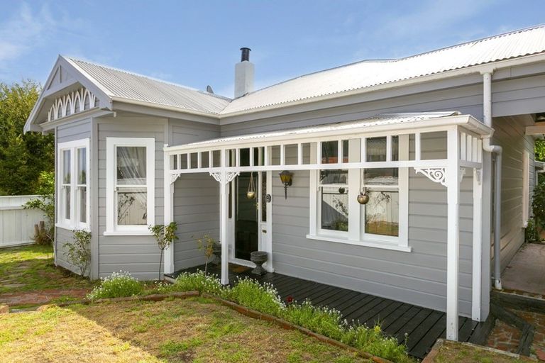 Photo of property in 130 Hyde Avenue, Richmond Heights, Taupo, 3330