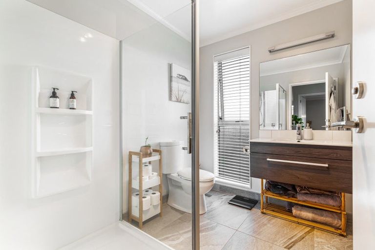 Photo of property in 27 Mollusc Road, Hobsonville, Auckland, 0616