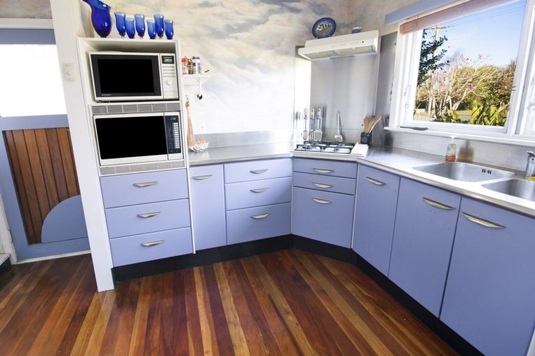 Photo of property in 8 Hitchings Avenue, Onekawa, Napier, 4110