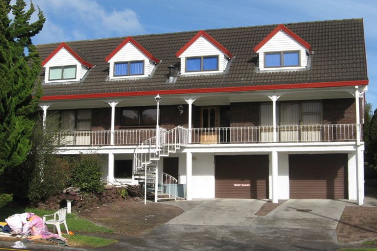 Photo of property in 13 Mossford Green, Pahurehure, Papakura, 2113