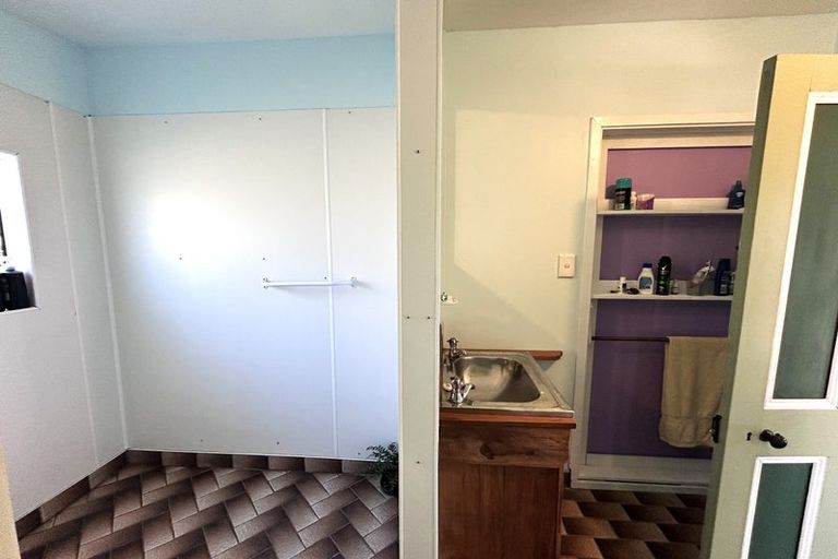 Photo of property in 108 Main Road, Blackball, 7804