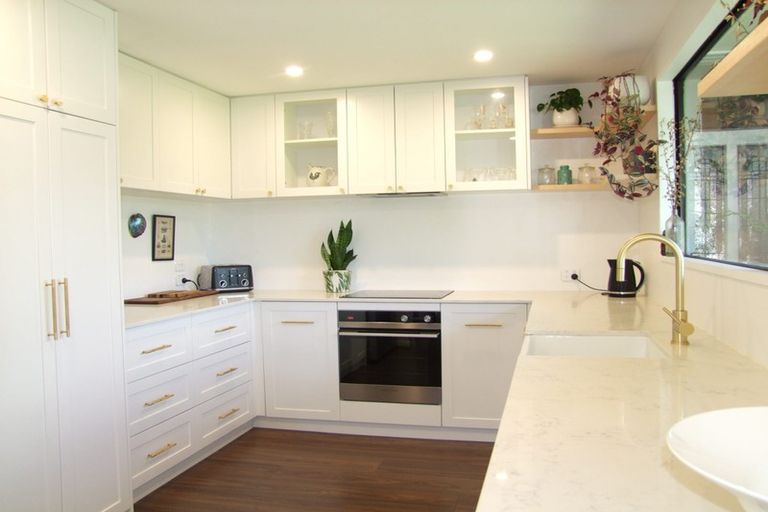 Photo of property in 21 Abercrombie Street, Milton, 9220