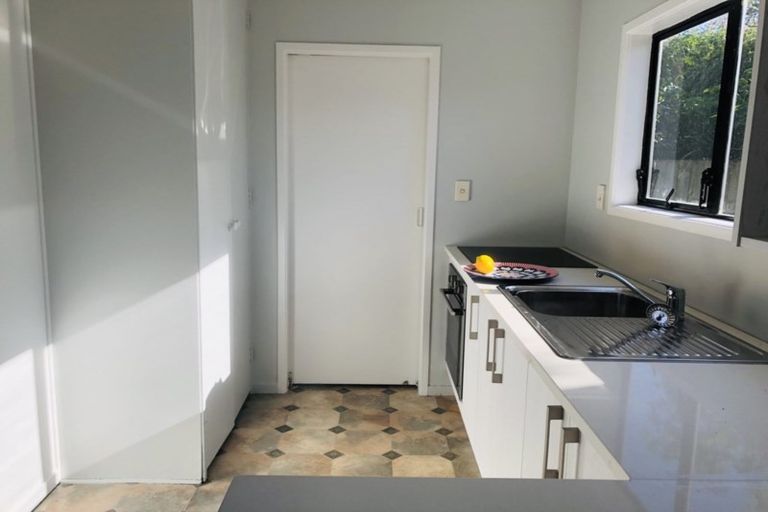 Photo of property in 2/164 Church Street, Onehunga, Auckland, 1061