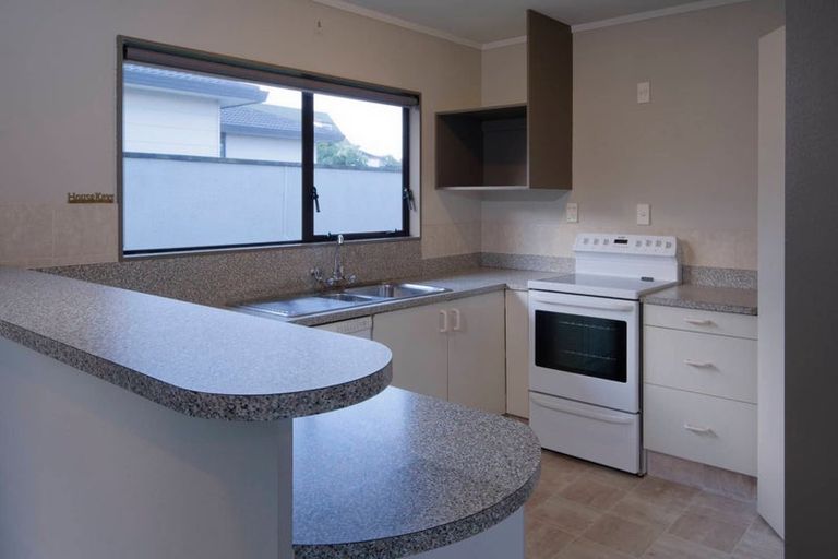 Photo of property in 72c Bellevue Road, Brookfield, Tauranga, 3110