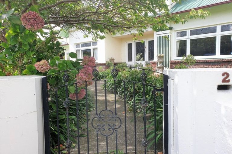 Photo of property in 2 Edward Street, Dannevirke, 4930