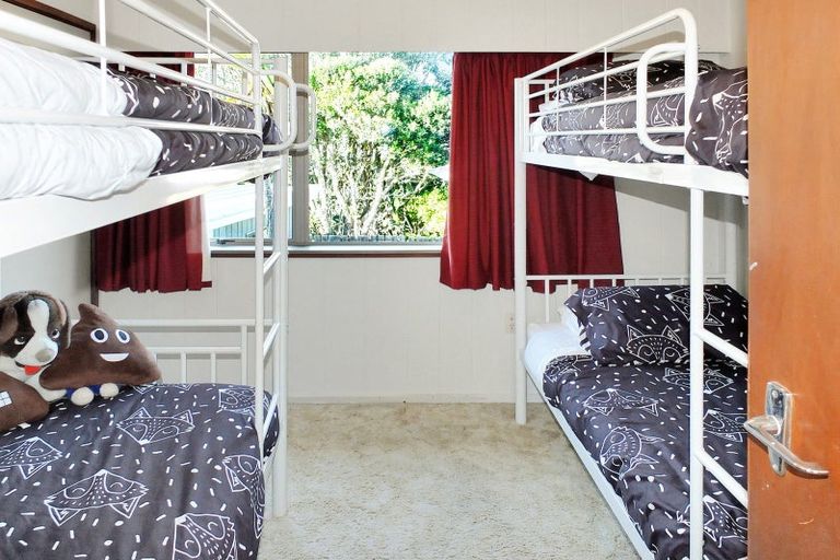 Photo of property in 20 Mack Street, Foxton Beach, Foxton, 4815