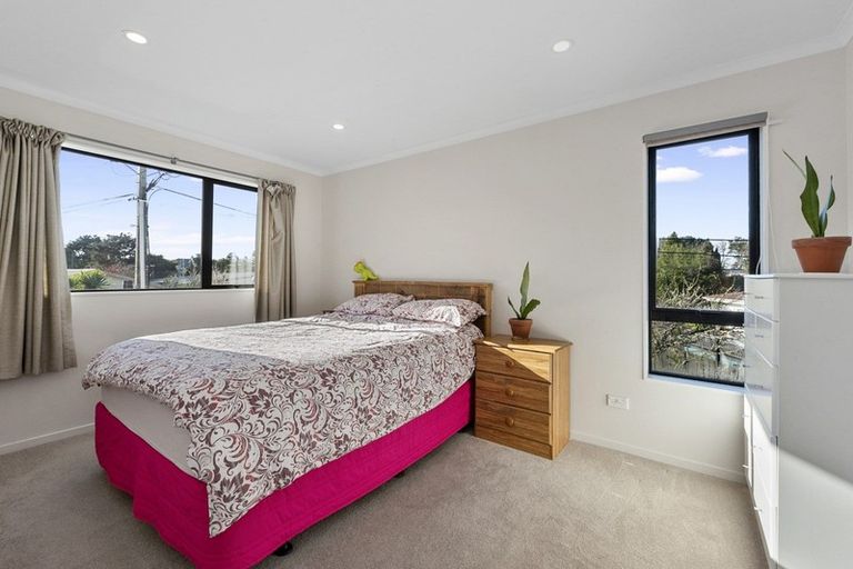 Photo of property in 1/11 Gazeley Avenue, Silverdale, Hamilton, 3216