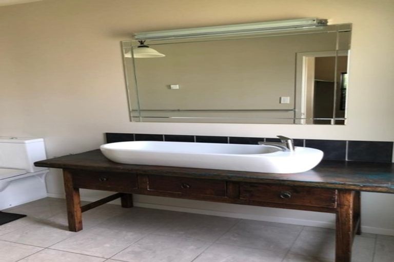 Photo of property in 8 Kilsby Place, Levin, 5510