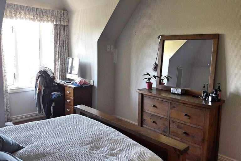 Photo of property in 5 Oaktree Lane, Bishopdale, Christchurch, 8053