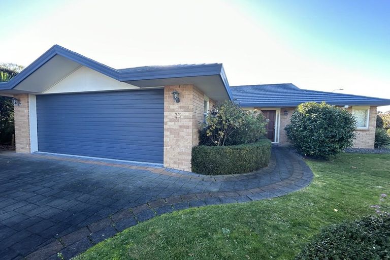 Photo of property in 40 Realm Drive, Paraparaumu, 5032