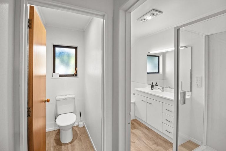 Photo of property in 4/476 Devon Street East, Strandon, New Plymouth, 4312