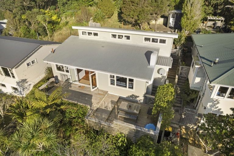 Photo of property in 25 Spencer Street, Crofton Downs, Wellington, 6035