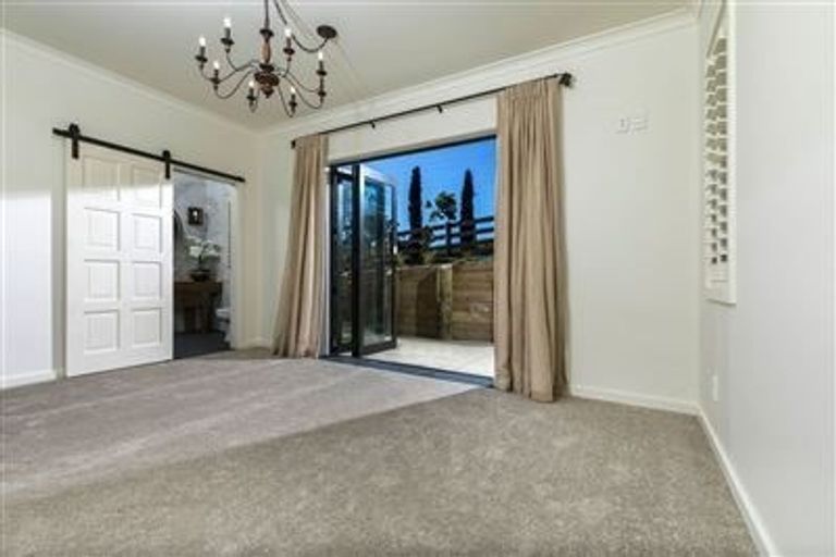 Photo of property in 20 Myra Evelyn Grove, Dairy Flat, Albany, 0792