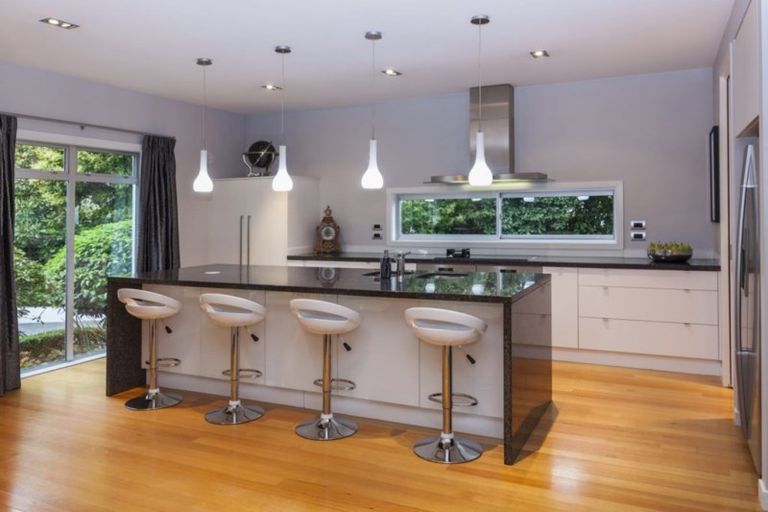 Photo of property in 158 Glandovey Road, Strowan, Christchurch, 8014