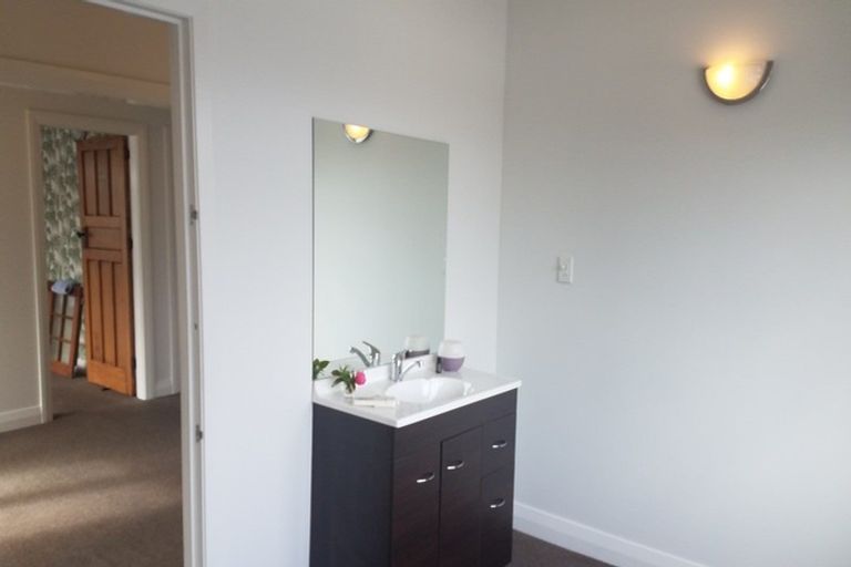 Photo of property in 162 Clarence Street, Riccarton, Christchurch, 8011