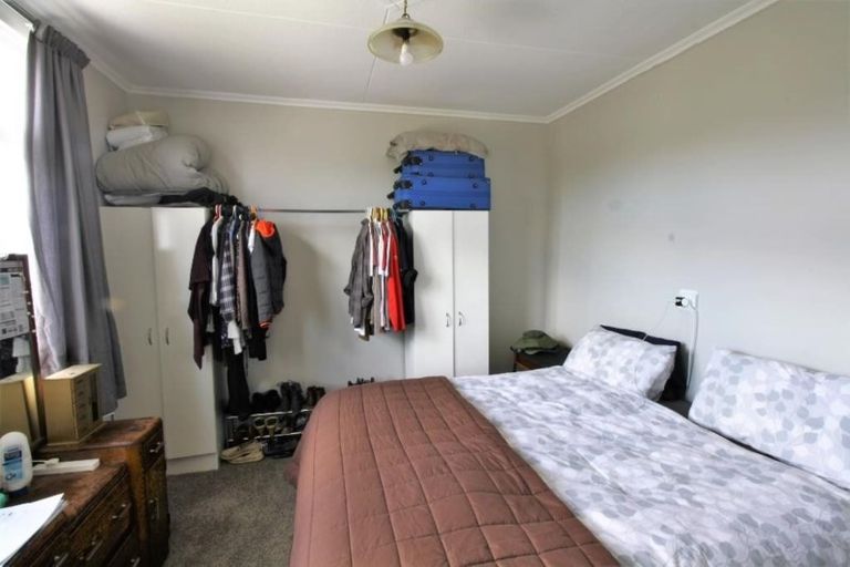 Photo of property in 22 Gordon Street, Strathern, Invercargill, 9812