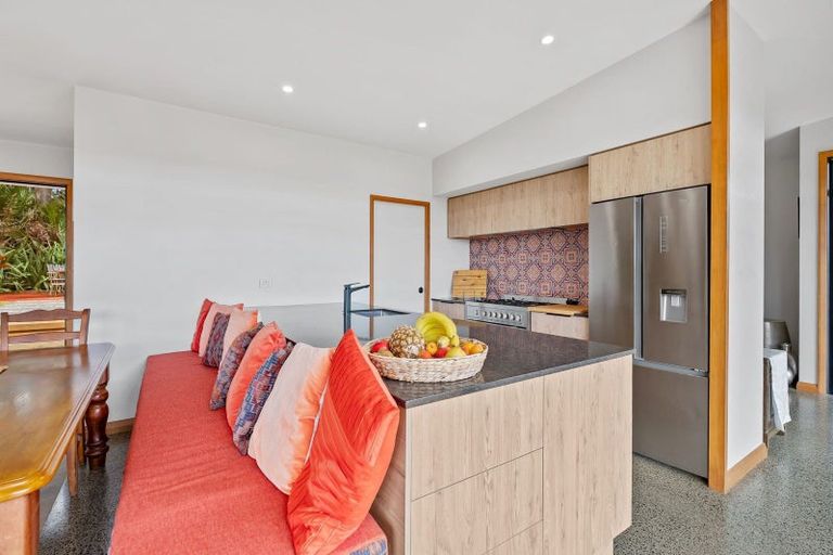 Photo of property in 1140 Russell Road, Opuawhanga, Hikurangi, 0184