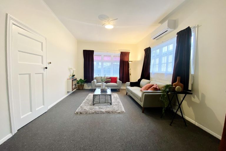 Photo of property in 375 College Street, Hokowhitu, Palmerston North, 4410