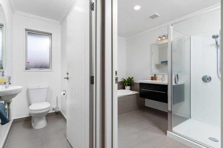 Photo of property in 12 Holbrook Way, Westmorland, Christchurch, 8025