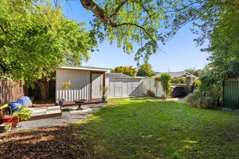 Photo of property in 40 North Parade, Richmond, Christchurch, 8013