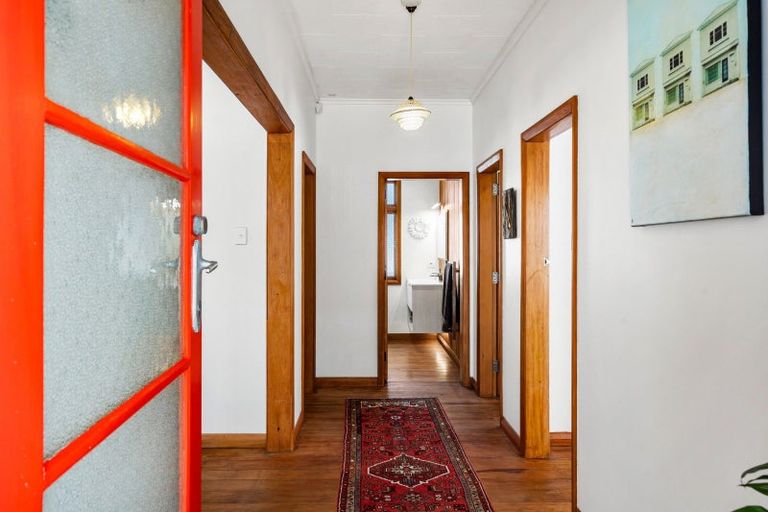 Photo of property in 6 Te Awa Avenue, Te Awa, Napier, 4110