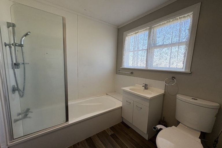 Photo of property in 1007 Saint Aubyn Street West, Saint Leonards, Hastings, 4120