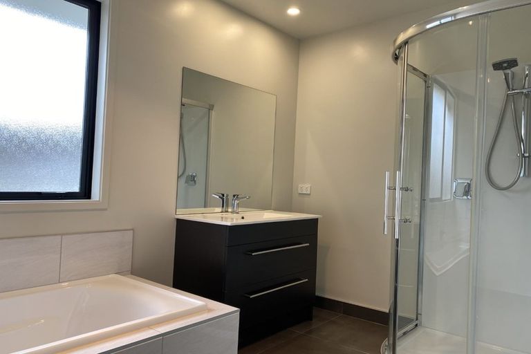 Photo of property in 34 Woodstock Road, Lower Shotover, Queenstown, 9304