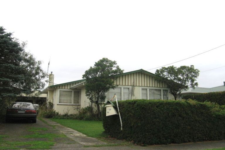 Photo of property in 27 Duff Crescent, Highbury, Palmerston North, 4412