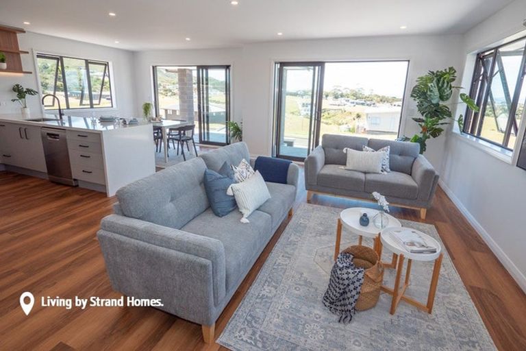 Photo of property in 7 Mckenzie Court, Waipu, 0510