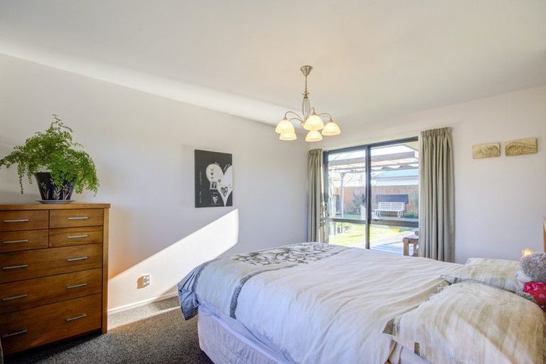 Photo of property in 58 Acacia Avenue, Rangiora, 7400