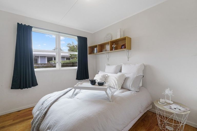 Photo of property in 28 Chums Road, Paraparaumu Beach, Paraparaumu, 5032
