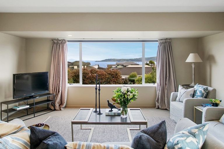 Photo of property in 38 Harvey Street, Waipahihi, Taupo, 3330