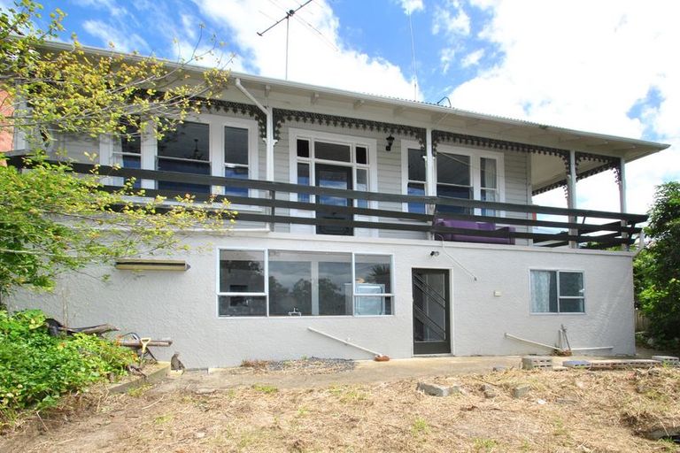 Photo of property in 53 Easther Crescent, Kew, Dunedin, 9012