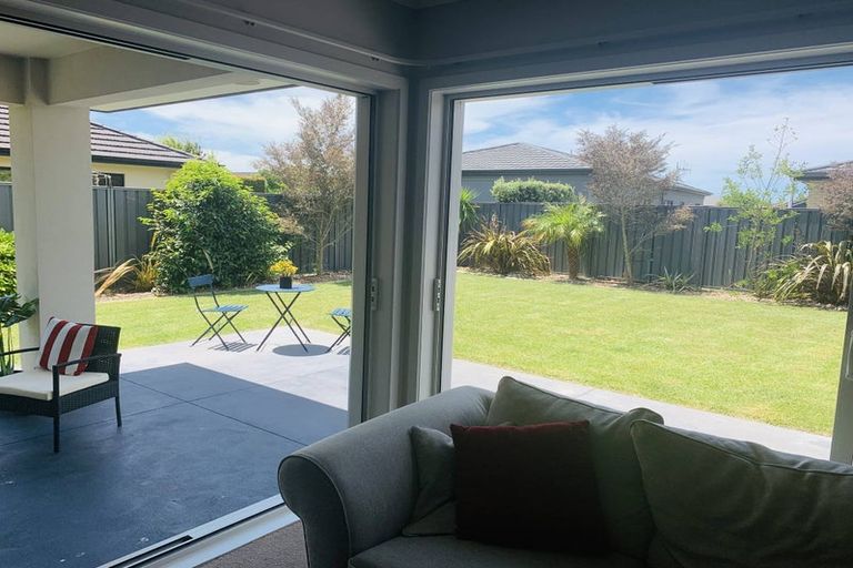 Photo of property in 8 Orotu Drive, Poraiti, Napier, 4112