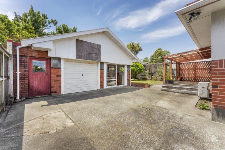 Photo of property in 27 Epuni Street, Hutt Central, Lower Hutt, 5011