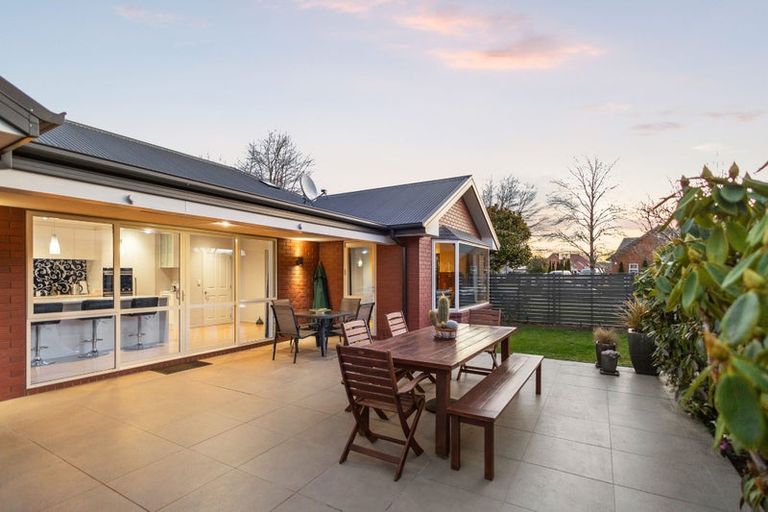 Photo of property in 18 Woodhurst Drive, Casebrook, Christchurch, 8051