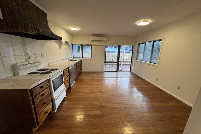 Photo of property in 3 Busing Avenue, Papakura, 2110