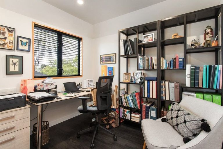 Photo of property in 2/31a Garden Road, Merivale, Christchurch, 8014