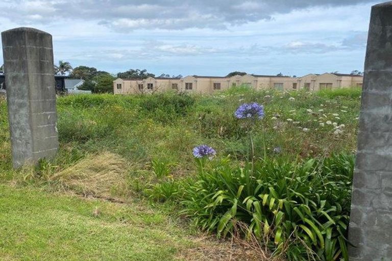 Photo of property in 10 Grey Avenue, Tairua, 3508