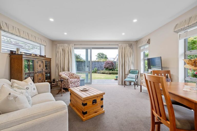 Photo of property in 2/51 Barrington Street, Somerfield, Christchurch, 8024