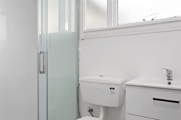 Photo of property in 147 Olliviers Road, Phillipstown, Christchurch, 8011